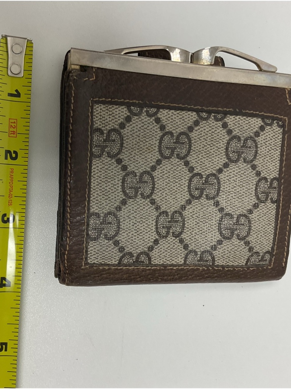 Gucci Vintage GG Supreme Wallet Brown Leather Trim Bifold Snap Coin Purse Italy - Picture 12 of 16